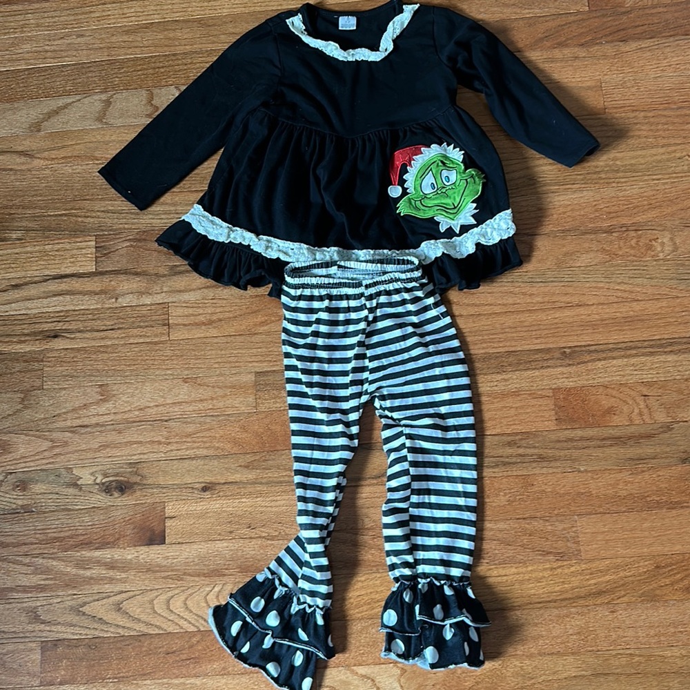 Grinch two piece